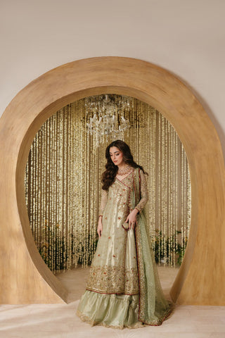 MEENA KARI